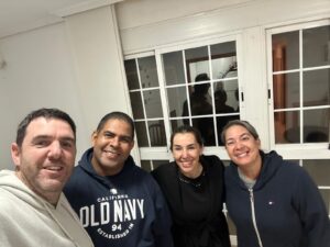 Yoel y Ognia junto al equipo de Proyecto Valencia